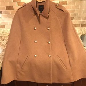 Women’s cape size Large